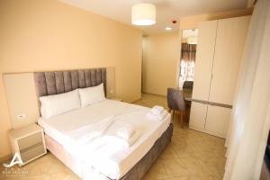 New Akileda Beach Hotel