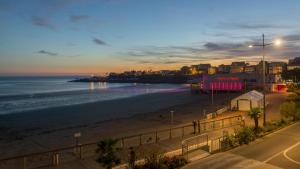 Hotels CERISE Royan - Le Grand Hotel de la Plage : photos des chambres