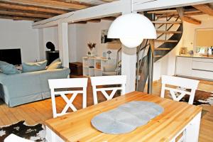 NEU angeboten Mönchguter Ferienhaus u Reetdach mit Kamin