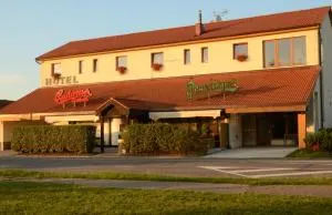 Hotel & restaurant SIGNAL - Hrobice