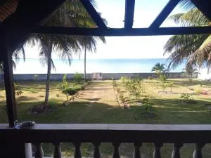 Hotel restaurant Foulpointe Loisir - 图阿马西纳