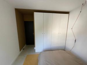 Appartements Appartement calme, climatisation, parking : photos des chambres