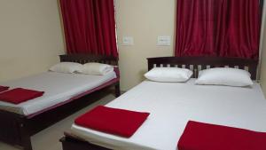 Adheesh Lodge