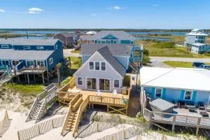 Earnest Adventure - نورث توبسالي بيتش