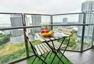 1519 Almas Suites SeaView Sunrise Netflix By STAY