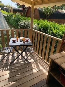 Campings Camping de l'Etang du Pays Blanc : photos des chambres