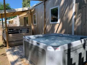 Campings Camping de l'Etang du Pays Blanc : photos des chambres