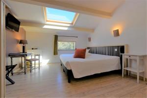 Hotels Le Belvedere : photos des chambres