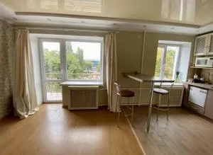 Квартира в центрі Світлі мрії Avenue Myru35 - Andreyevka