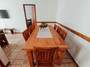 80 metros da praia, pé na areia, Praia Grande, Ubatuba, Condomínio Lenamar II