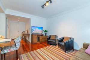 Amplo apartamento ao lado da Rua Coberta