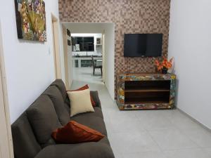 Casa para temporada c ar condicionado, próximo da praia e do Beco das Garrafas