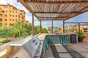 Beachside Bliss Studio, Walk to the Marina and Beach