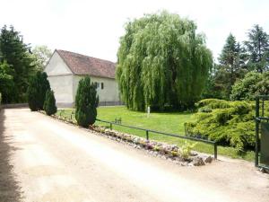 Maisons de vacances Gite Saint-Pourcain-sur-Sioule, 5 pieces, 9 personnes - FR-1-489-60 : photos des chambres