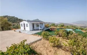 Awesome Home In El Gastor With Kitchen - Olvera