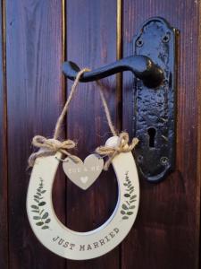 Orchard View Yurt & Hot Tub Somerset