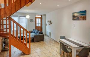 Maisons de vacances Stunning home in Gravelines with WiFi and 2 Bedrooms : photos des chambres