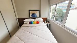 Apartamento reformado melhor ponto de Ipanema