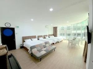 CN Homestay B2 Floor 2 at Nagoya Hill Mall - Batu Ampar