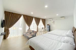CN Homestay A3 Floor 1 at Nagoya Hill Mall