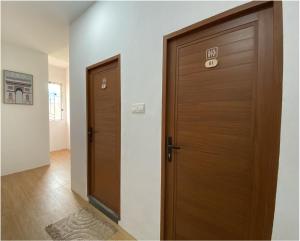 CN Homestay B2 Floor 2 at Nagoya Hill Mall