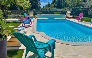 Stunning Home In Montélimar