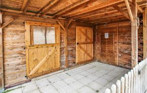 Maisons de vacances Stunning Home In Montelimar : photos des chambres