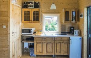 Two-Bedroom Holiday Home Mscice With Lake View 03