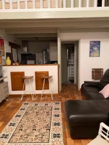 Jolie maison de village, à 2 min à pied du lac dEsparron de Verdon