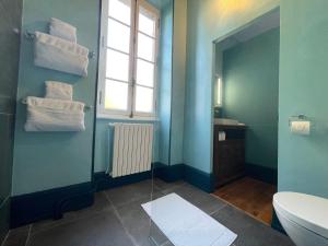 B&B / Chambres d'hotes Chateau de Bruges : Chambre Double avec Salle de Bains Privative