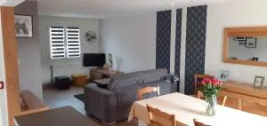 Maison au calme à proximité du circuit - Changé