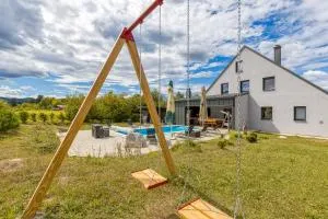 Mali raj - 乔希普多尔