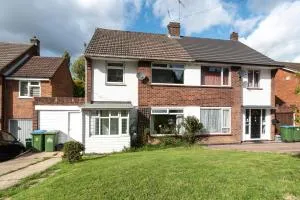 3 Bedrooms house ideal for long Stays! - South Stoneham