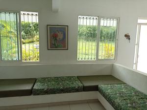 VILLETA, CASA CAMPESTRE CERCA DE PAYANDE