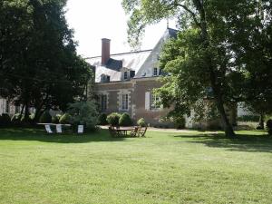 Gîte de charme avec piscine chauffée et sauna, au cœur dune propriété historique en Val de Loire - FR-1-381-128