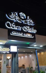 San Isidro Grand Hotel