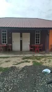 Ema roomstay - Jementah