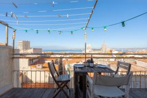 Terrasse vue mer & quartier historique Vieux Port