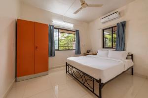 CosmicStays Little Sunrise - An Idyllic Countryside Experience