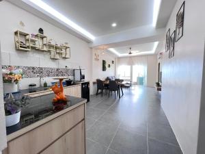 608 Ocean View 3 bedrooms