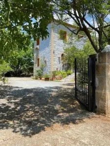 The Sea Tower - Kastanéa