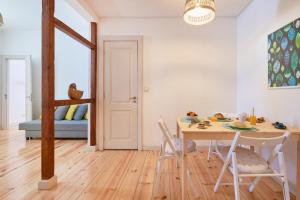 Sunny Apartment in Lisbon!