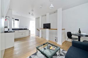 Crane Court by City2Stay