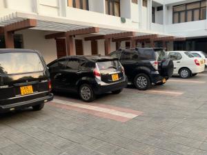 Subhas Tourist Hotel