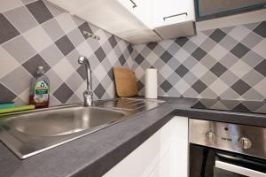 Apartment in the central area. 5 minutes walk to the Danube.