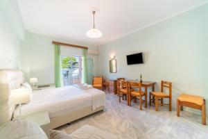 St Nicholas B4 Beach Garden View I
