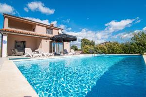 VILLA Moki mit privatem beheizbarem Pool