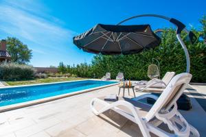 VILLA Moki mit privatem beheizbarem Pool