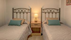 Holidays in the Sun, The Heights, Playa Los Cristianos