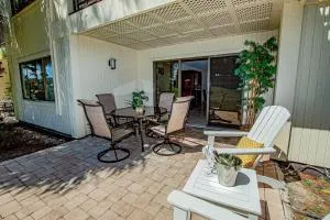 Newly Listed 20 percent off Golf and Tennis Community Golf Grandeur Corner Unit 16th Green - Pebble Creek